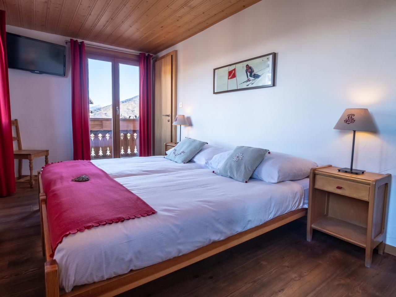 Hotel Edelweiss Нендаз Екстериор снимка