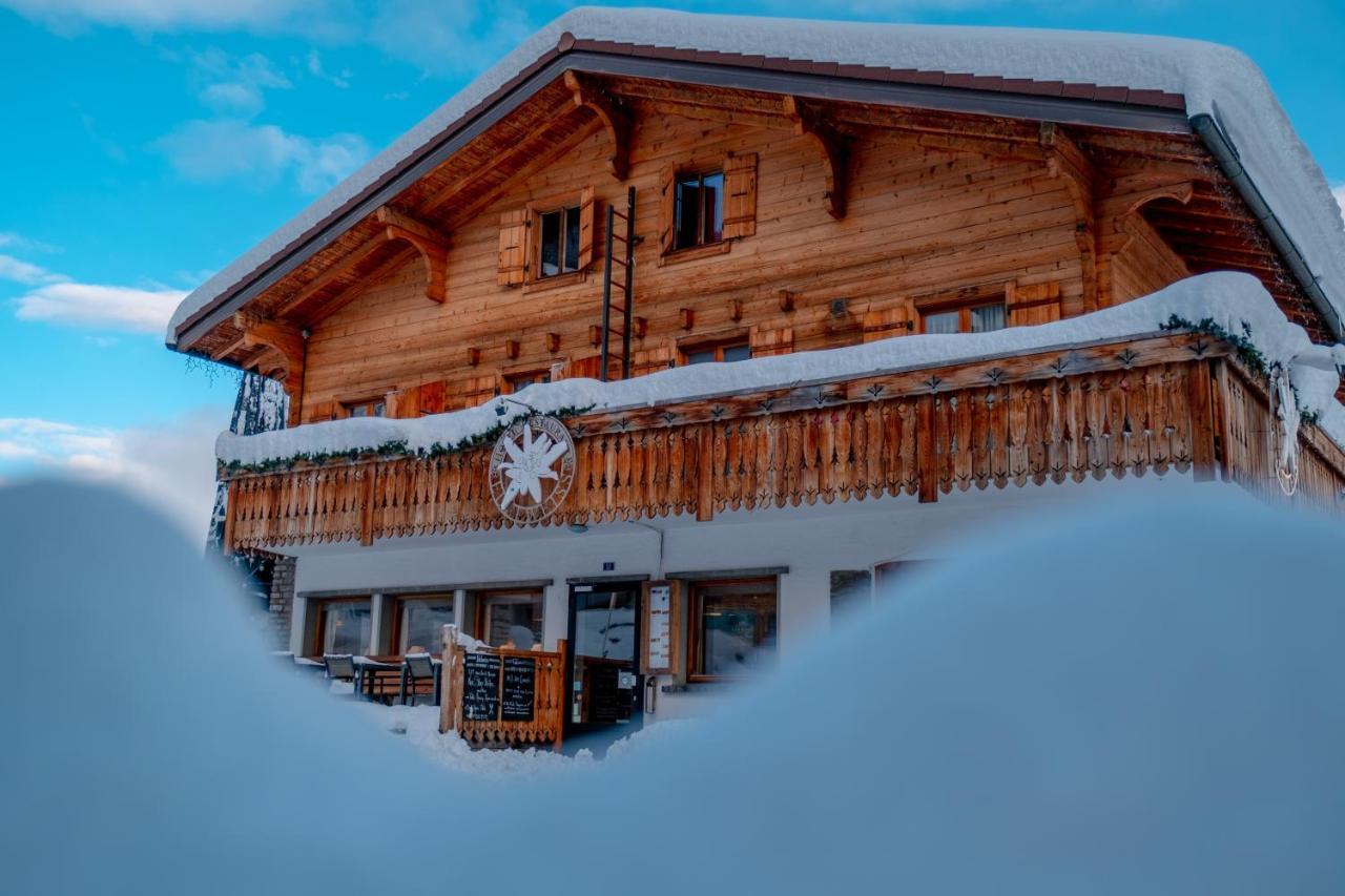 Hotel Edelweiss Нендаз Екстериор снимка